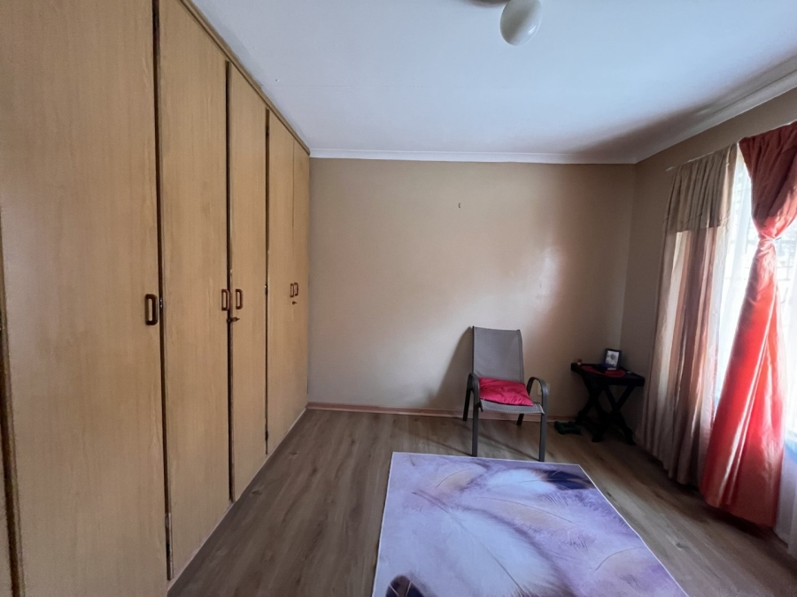 2 Bedroom Property for Sale in Navalsig Free State